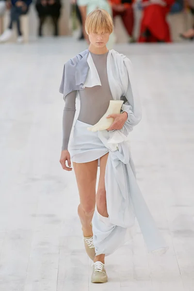 Look 20